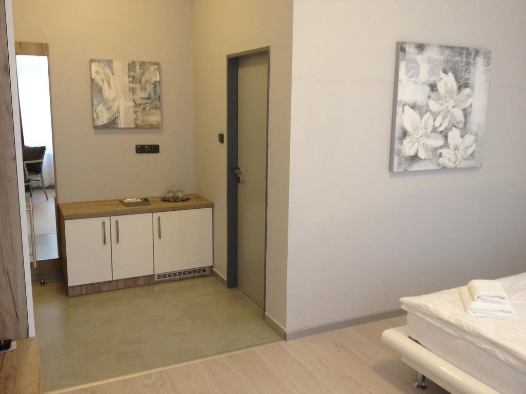 Pension Phoenix Znojmo Exterior foto