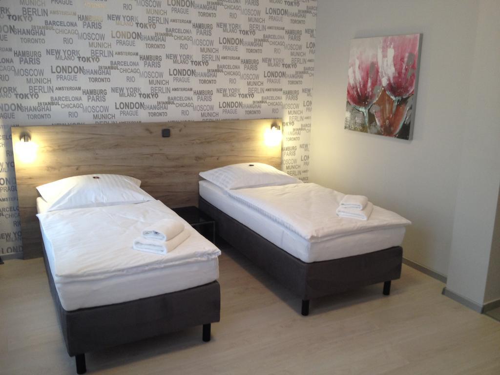 Pension Phoenix Znojmo Exterior foto